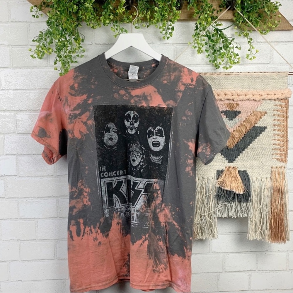 KISS Bleached Tee